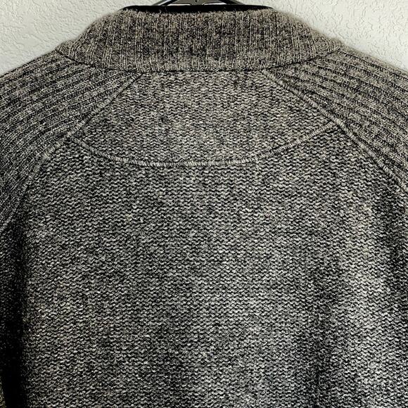 The Territory Ahead Lambswool Gray 1/2 Zip Knit Sweater size Medium - Picture 7 of 8